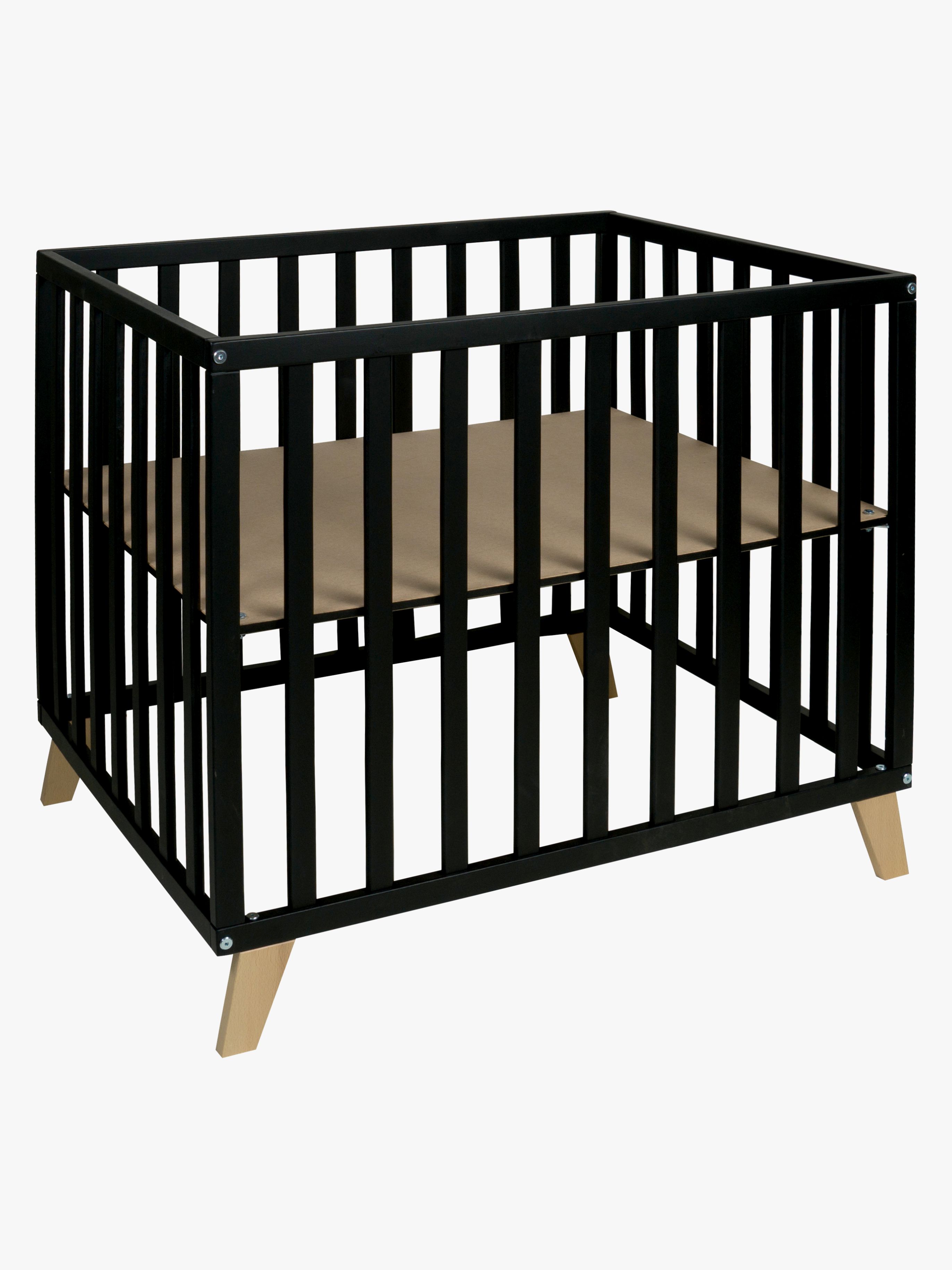 Quax Alix Lekhage, Black