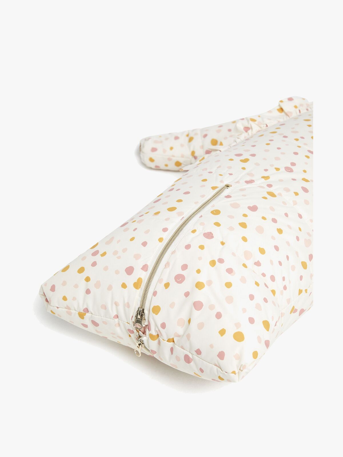 PC-321014-WHITE-1800_4a.jpg