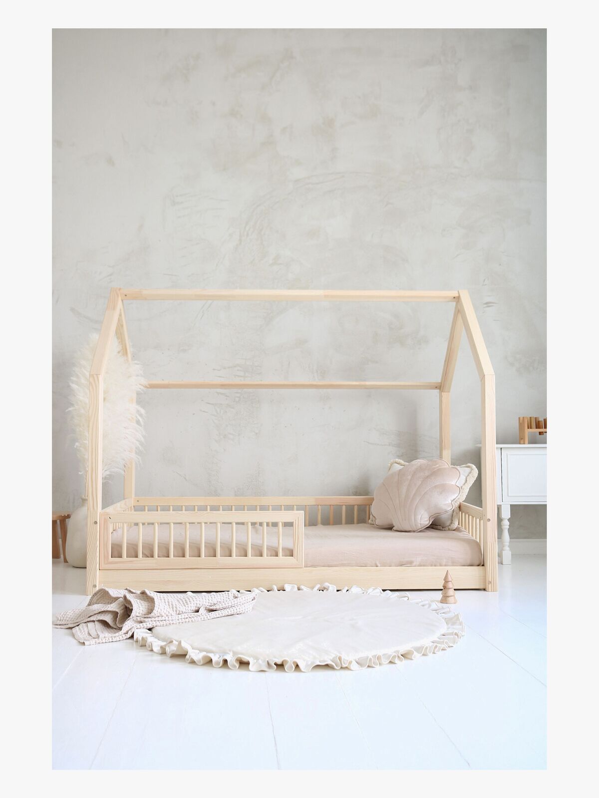 Minitude JAMES Juniorsäng/Montessorisäng 90x190, Natur