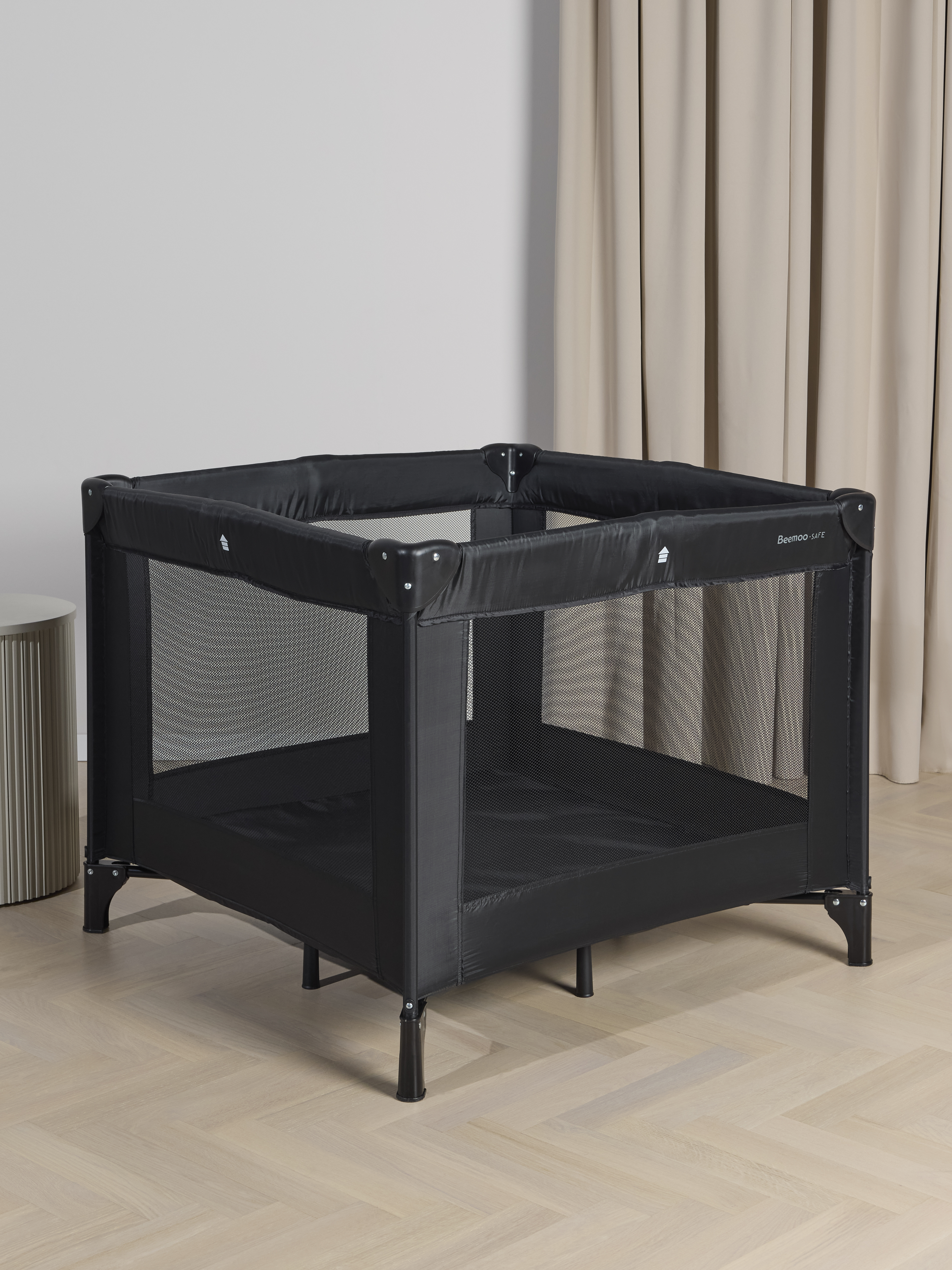Beemoo SAFE Zone Lekhage 90x90 cm, Black