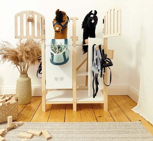 Small Foot Käpphäststall