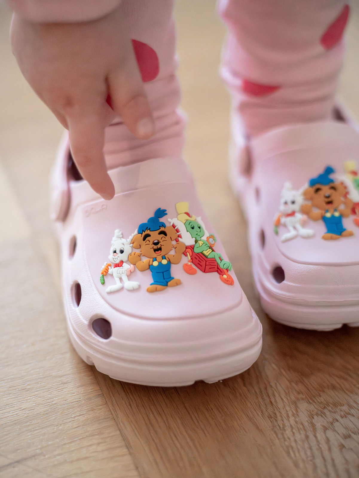 302002-Pink-1896_4b.jpg