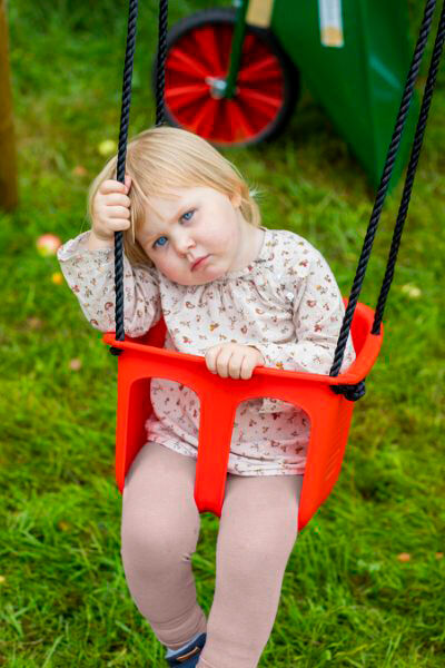 Hörby Bruk Babysits, Röd