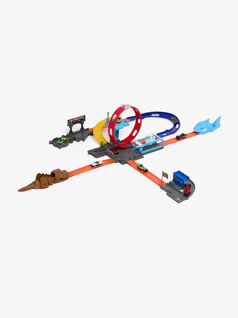 Alex's Garage Track Racing Bilbana med Sportbilar