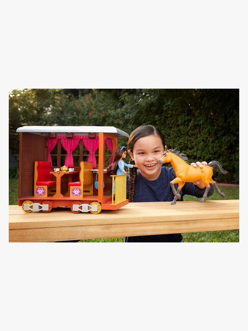 Spirit Untamed Luckys Tågresa Hem Lekset