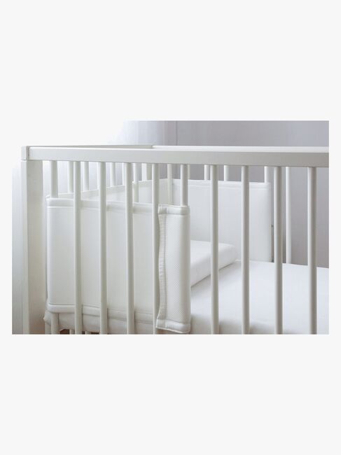 BabyMatex Bump Air Spjälsängsskydd 30 x 360 cm Andningsbart, Vit