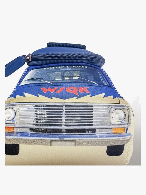 Stranger Things Necessär, Van