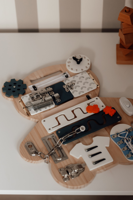 Hemmingsen Kids Mini Aktivitetstavla med Whiteboard