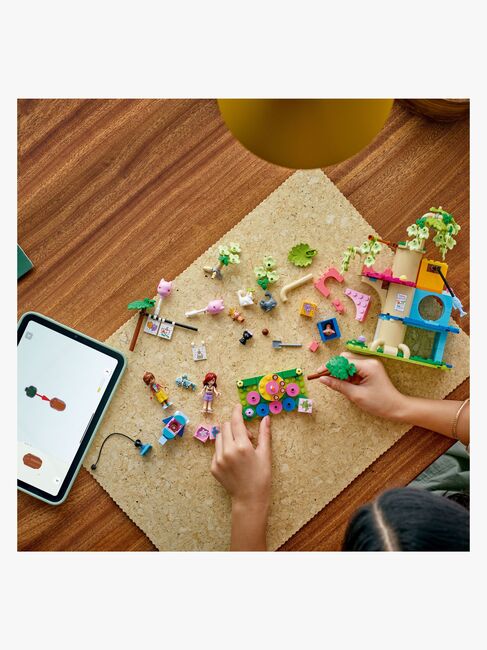 LEGO Friends 42666 Kattkalas & trädkoja