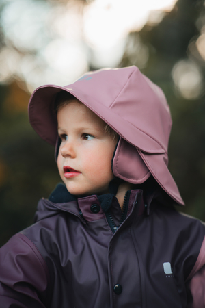 Lindberg Hjuvik Regnhatt, Dahlia