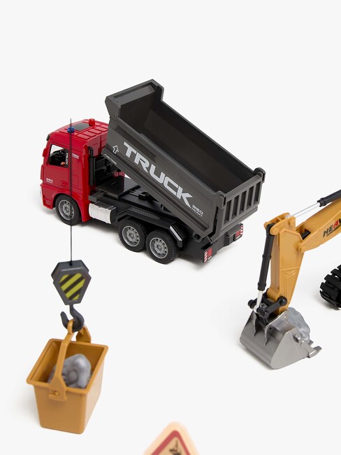 Alex's Garage Lekset med Radiostyrd Grävmaskin, Lastbil & Manuell Lyftkran 42 cm