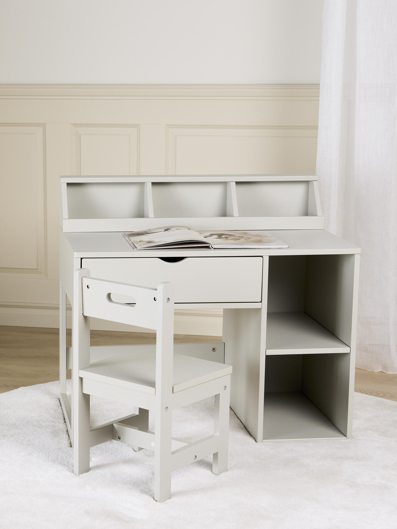 Alice &  Fox FAY Skrivbord med Stol, Light Grey