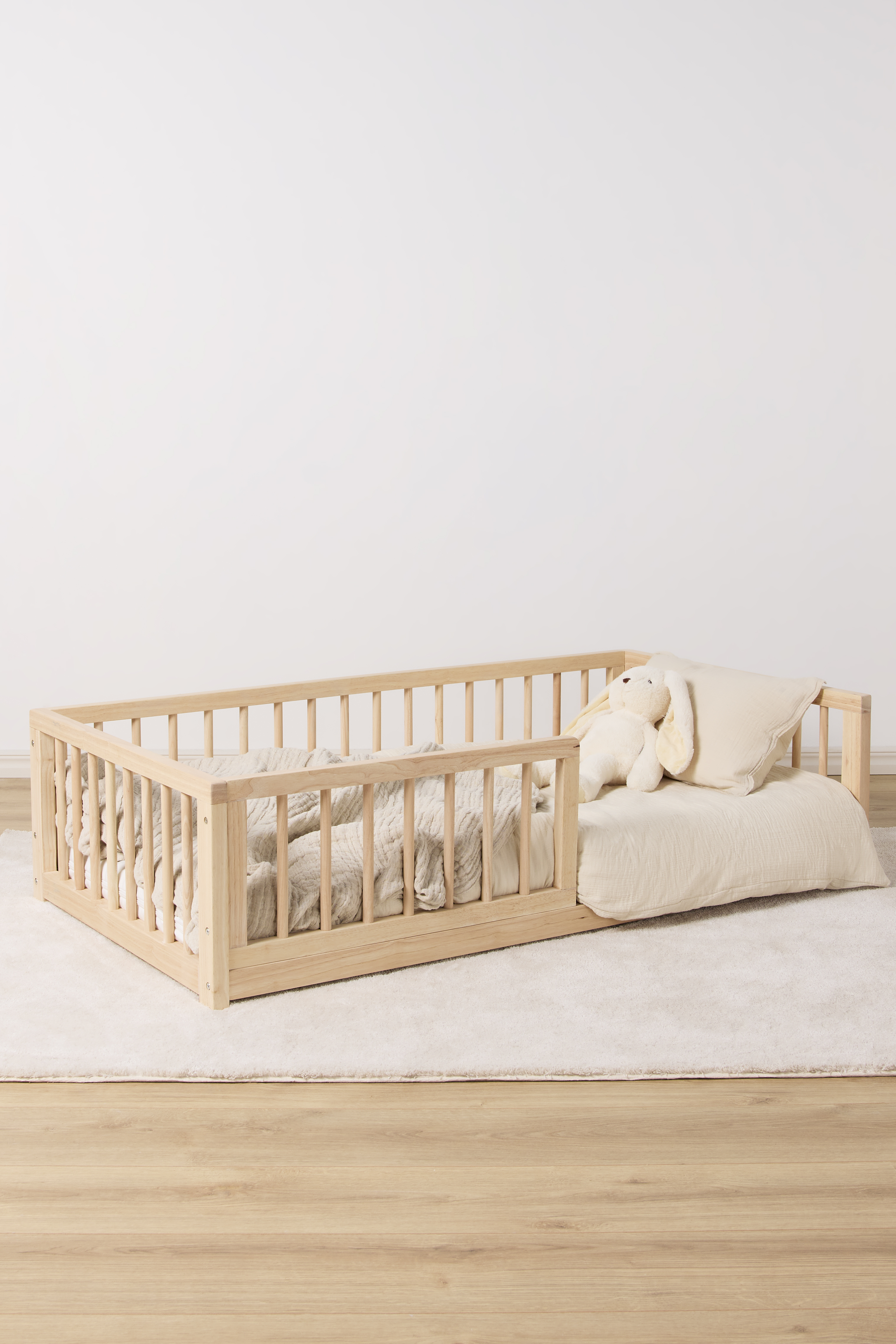 Minitude DYLAN Juniorsäng/Montessorisäng 70x140, Natur, Barnsäng, Juniorsäng