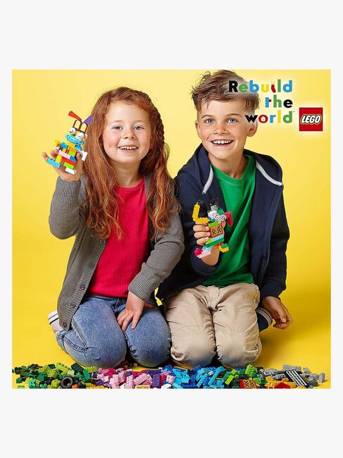 LEGO Classic 10696 Fantasiklosslåda Mellan