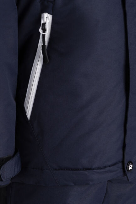 301677-NS-AW18_4.jpg