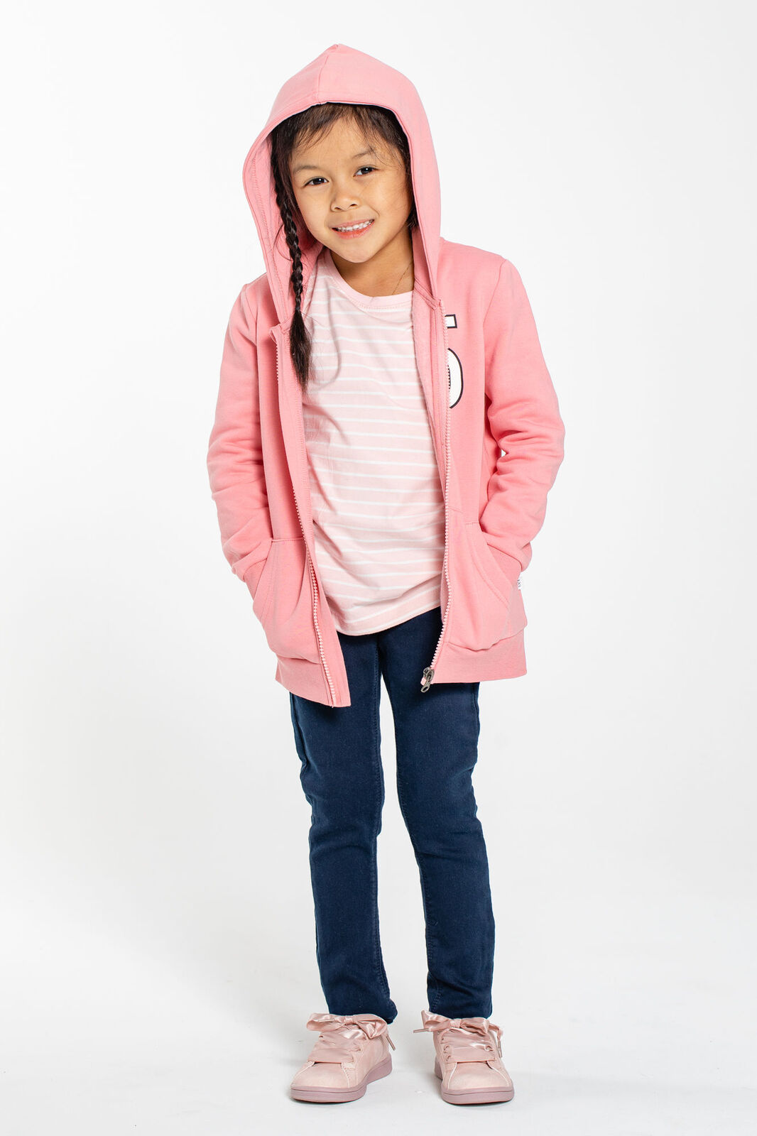 22350-009-AW19_3b.jpg