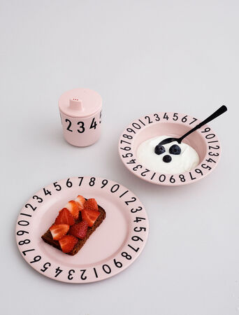 Design Letters Numbers Melamin Set, Rosa