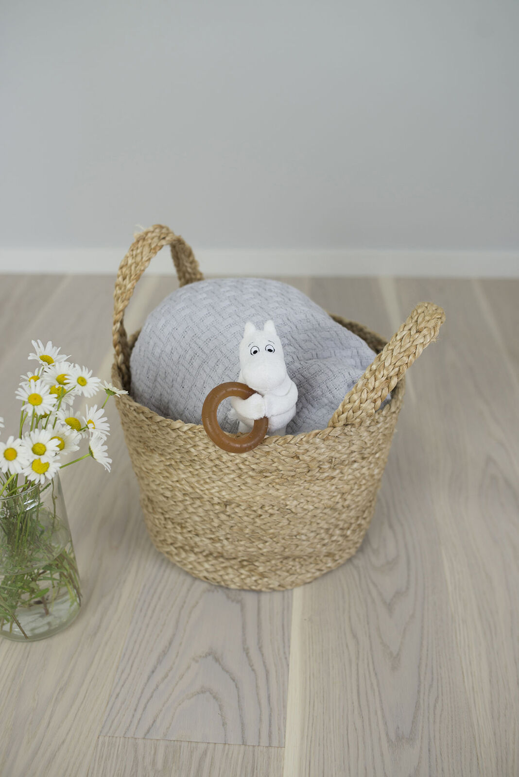 6638_Mumin_Bitleksak_Med_Naturgummiring_4a.jpg